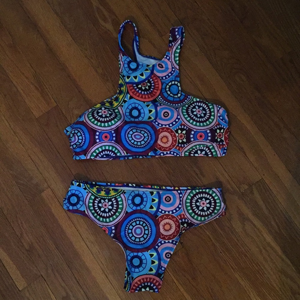 Halter top bikini